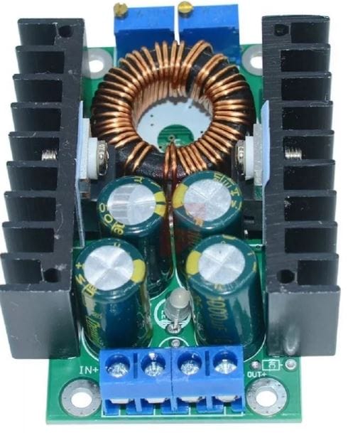 MO40 - Elevador de voltaje 300w