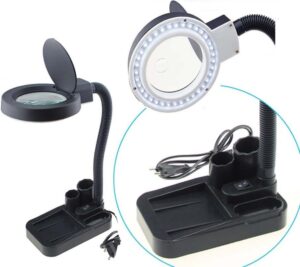 LU03 - Lupa de mesa con luz LED, entrada de  110v