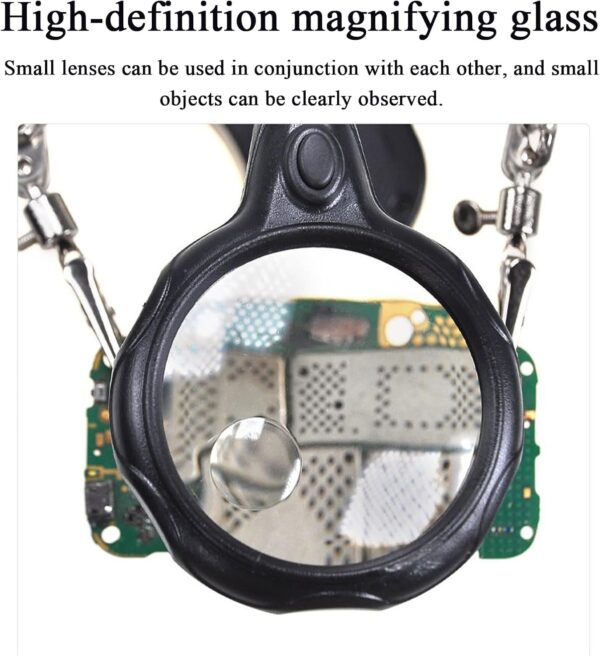 TM03 - Tercera Mano con porta cautín y luz base plástica