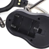 TM03_4.jpg TM03 - Tercera Mano con porta cautín y luz base plástica